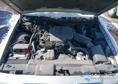 2004 Mercury Grand Marquis Gs z USA, uszkodzony, nr VIN 2MEFM74W04X683314